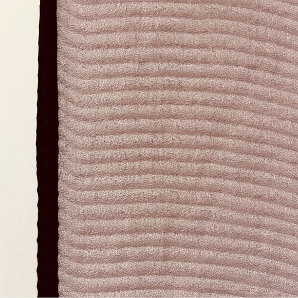 Roffe | Scarf | Pleat Scarf - Picture 6 of 9